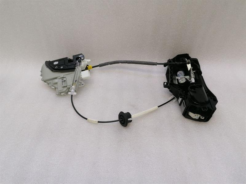 Porsche Boxster (981) Door lock PORSCHE BOXSTER SPYDER 718 RIGHT DOOR LOCK 9828...