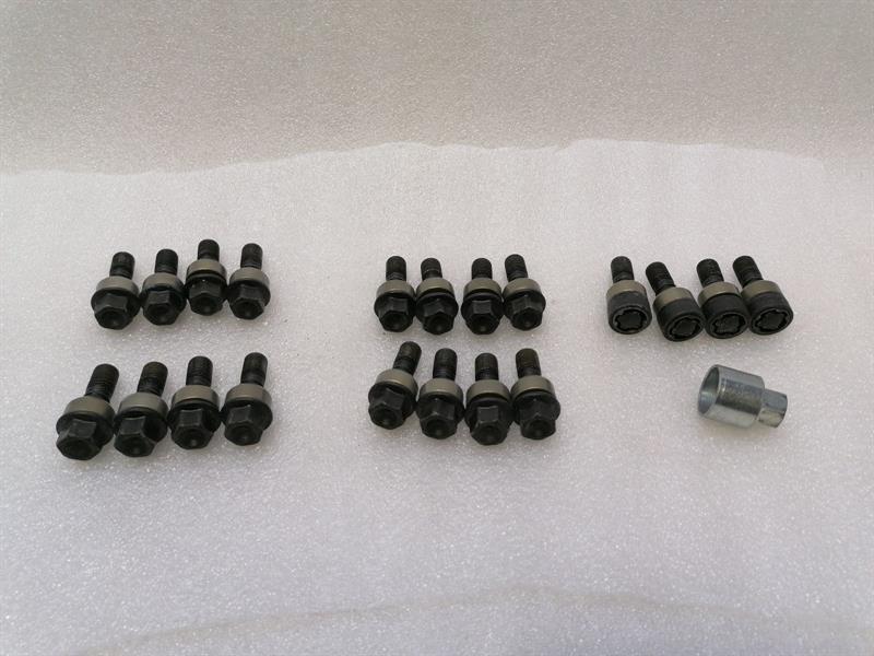 Porsche Boxster (981) Misc PORSCHE CAYMAN 718 WHT006980C SET OF WHEEL BOLT...