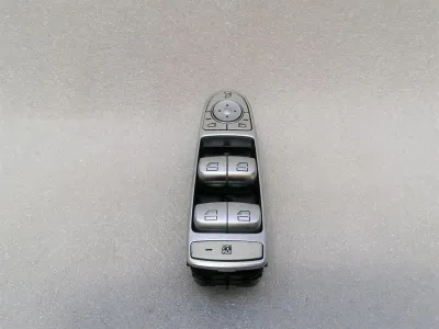 Interrupteur de vitre Mercedes Classe C W205 A2059056811