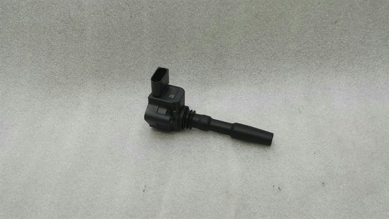 Audi RS6 4G RS7 Ignition Coil 079905110N Ignition Coil 4.0 TFSI Brand/Model: AUDI RS6
Engine: 3993 cm3 605hp
Ge...