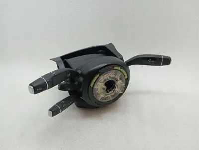 Подрулевой переключатель указателей поворота Mercedes C-класса W205 A2059002123