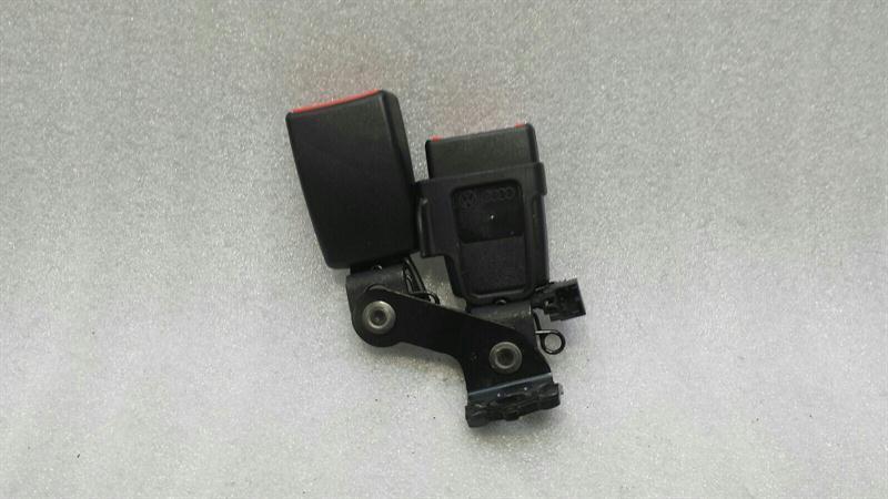Audi RS6 4G belt buckle 4G0857739A belt buckle Brand/Model: AUDI RS6
Engine: 3993 cm3 605hp
Ge...