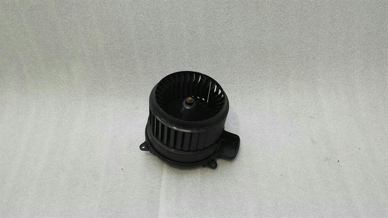 Audi RS6 4G RHD Heater Blower 4H2820021B Right Hand Drive Brand/Model: AUDI RS6
Engine: 3993 cm3 605hp
Ge...