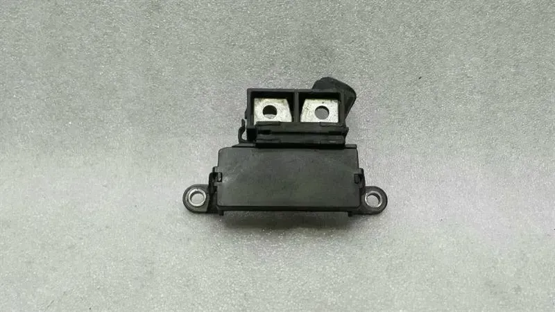 Bentley Continental GT Relay BENTLEY CONTINENTAL GTC V8S Relay 3W0915457A Re...