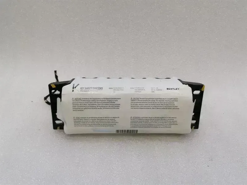 Bentley Continental GT, GTC, Flying Spur Airbag (passengers side) Bentley Continental GT V8S Module 3W0880204G Mo...