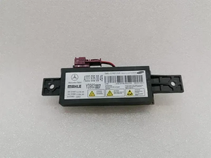 Mercedes-Benz A (W176) MERCEDES CL W217 W222 PERFUME ECU Module A2228350049 IONIZER ECU Body type: Convertible
Fuel: Petrol