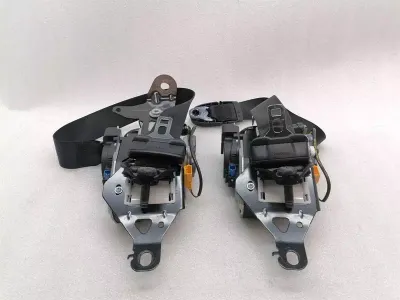 Mercedes CL W217 zestaw pasów bezpieczeństwa przód A2178602500 pas bezpieczeństwa przód RHD
