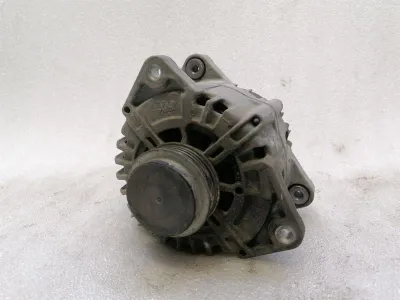 MERCEDES C klass W205 C63 S Generator A0009061705 Generator 200A