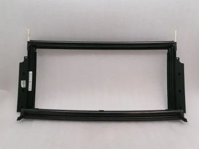Рулонная шторка для люка MERCEDES C-класса W205 A2057800340