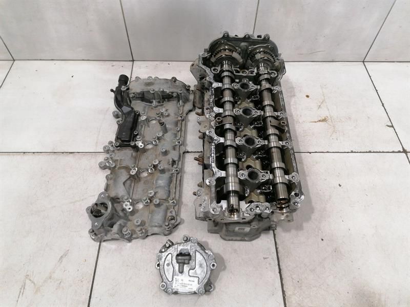 MERCEDES C63 AMG W205 M177 CYLINDER HEAD A1770102503 RIGHT CYLINDER HEAD RIGHT