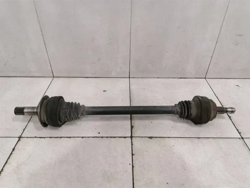 Mercedes-Benz A (W176) Right Rear Drive Shaft