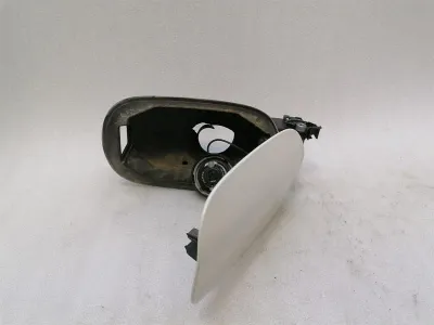 Bouchon de réservoir de carburant pour Mercedes Classe C W205 A2056305403