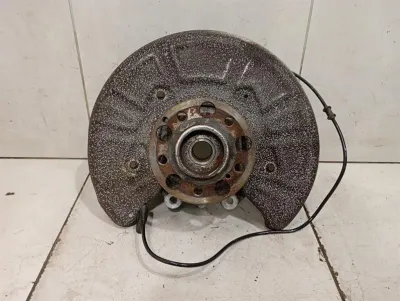 Mercedes C63 AMG W205 Left Rear Hub A2053501514 Wheel Bearing Housing Rear Left