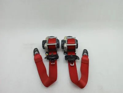 MERCEDES C63 AMG W205 FRONT SEATBELT A2058600185 FRONT SEATBELT RED SET