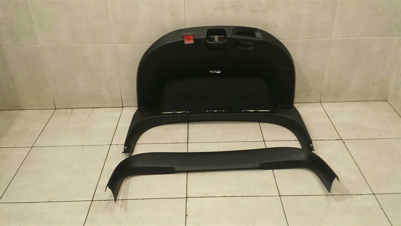 Mercedes-Benz G (W463) Luggage Compartment Cover Mercedes C190 GTR Luggage Compartment Cover A19...