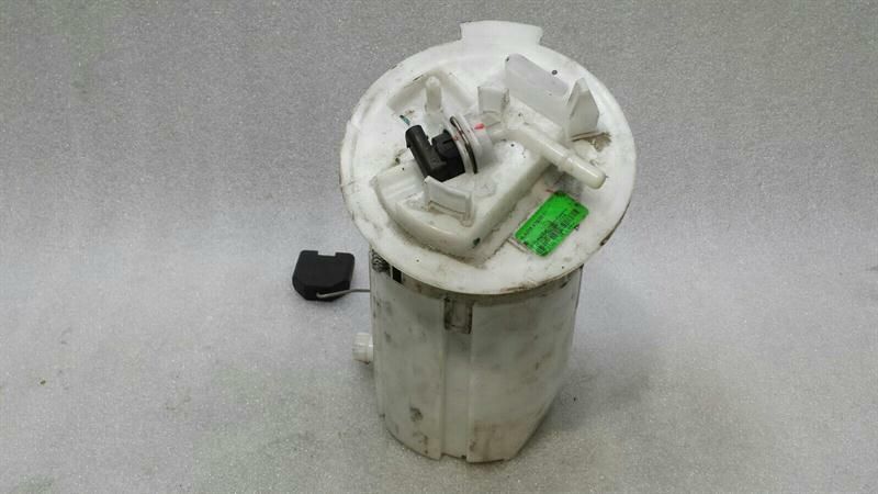 Mercedes C63 AMG W205 Fuel Pump Electric A2054708501 Fuel Pump M177 V8