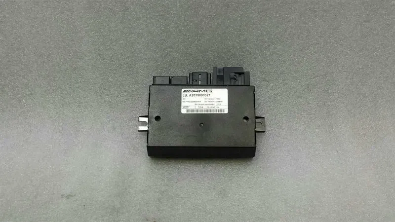 Mercedes C Class W205 Rear Diff Module A2059000327 Differential Control Unit AMG
