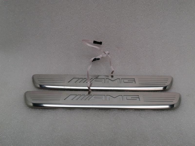 Mercedes-Benz G (W463) Mercedes GT X290 AMG Door Sill A2576808500 Entry Bar LED ILLUMINATED Body type: Hatchback
Fuel: Petrol