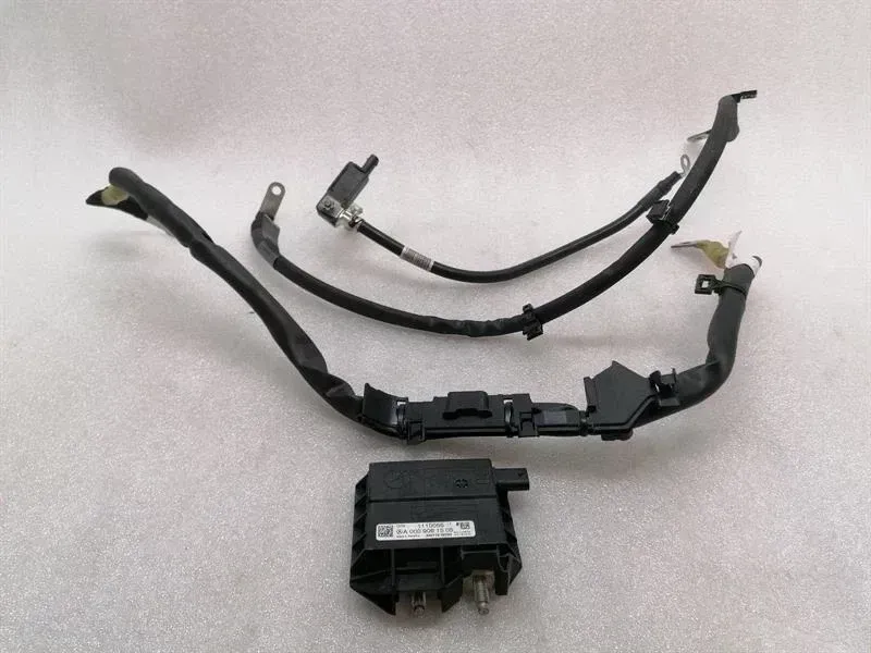 Mercedes-Benz G (W463) Mercedes GT 4-DOOR X290 GT63S AMG Wiring Loom Set A0009056507 Harness Set Body type: Hatchback
Fuel: Petrol