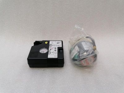 Mercedes GT 4-DOOR X290 GT63S AMG SAVER KIT A0005838200 Jack