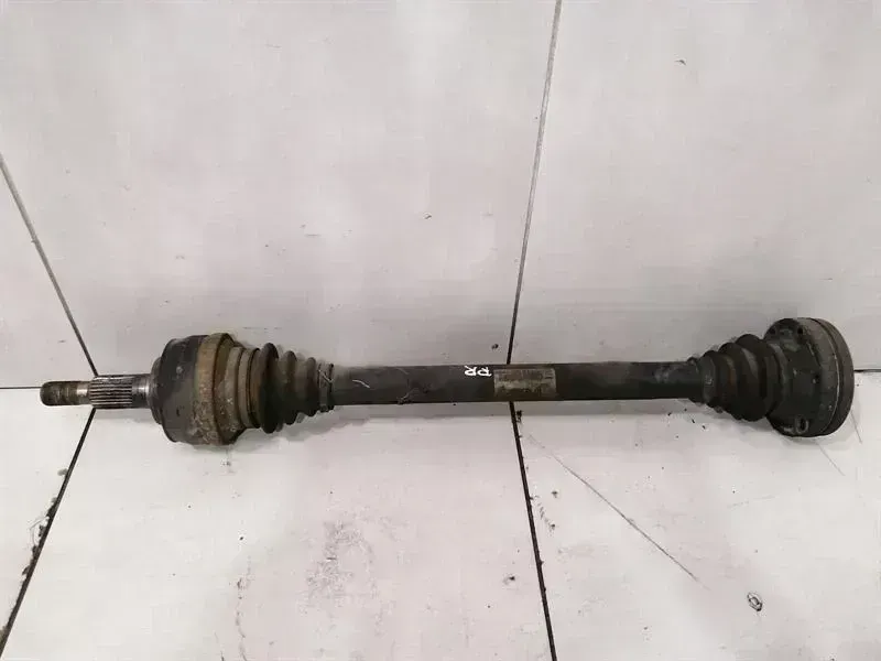 Porsche 911 (997) Porsche 911 997 drive shaft rear right 99733202402 rear right drive shaft Body type: Coupe
Fuel: Petrol