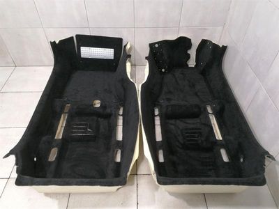 Dywaniki podłogowe Ferrari Portofino F164 RHD CARPET dywaniki podłogowe kierownica po prawej stronie