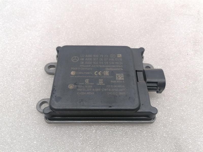 Mercedes-Benz C (W205) Sensor Mercedes E W213 Distronic Radar Sensor A0009007...