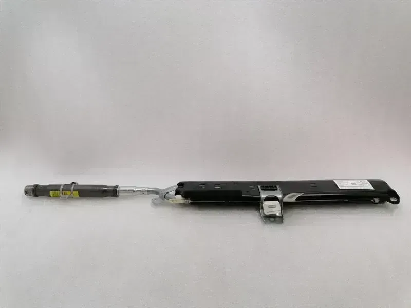 Porsche 911 (991) Porsche 911 991 Right Module 99180309200 Module Right Body type: Convertible
Fuel: Petrol