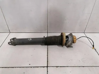 Porsche 911 991 Amortizators Aizmugurējais 99133305308 Amortizators Aizmugurējais PASM