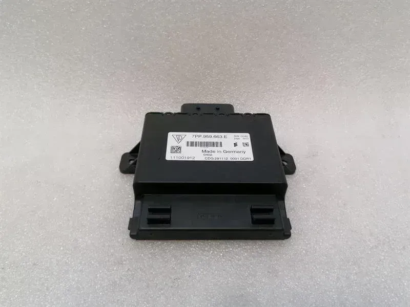 Porsche 911 (991) Porsche 911 991 Electronic Module 7PP959663E Control Unit VOLTAGE Body type: Convertible
Fuel: Petrol