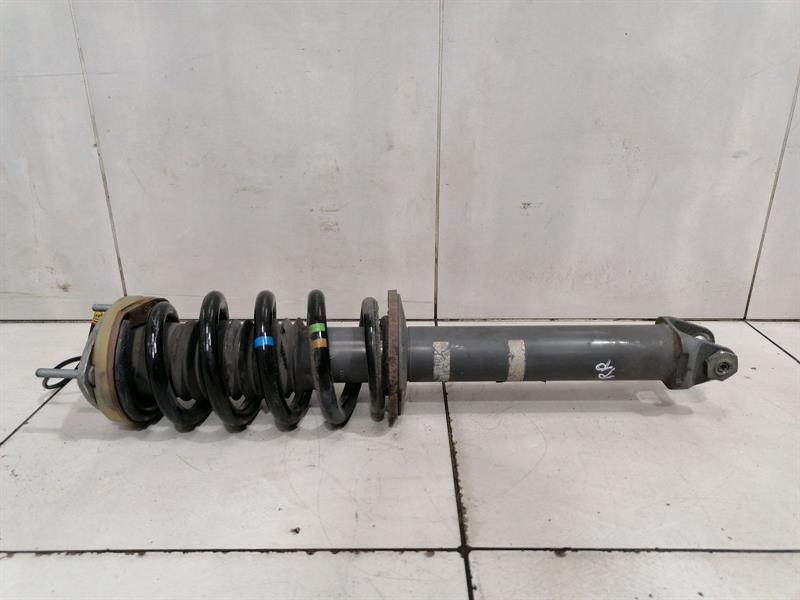 Porsche 911 (991) Porsche 911 991 shock absorber rear 99133305310 shock absorber rear PASM EDC Body type: Convertible
Fuel: Petrol