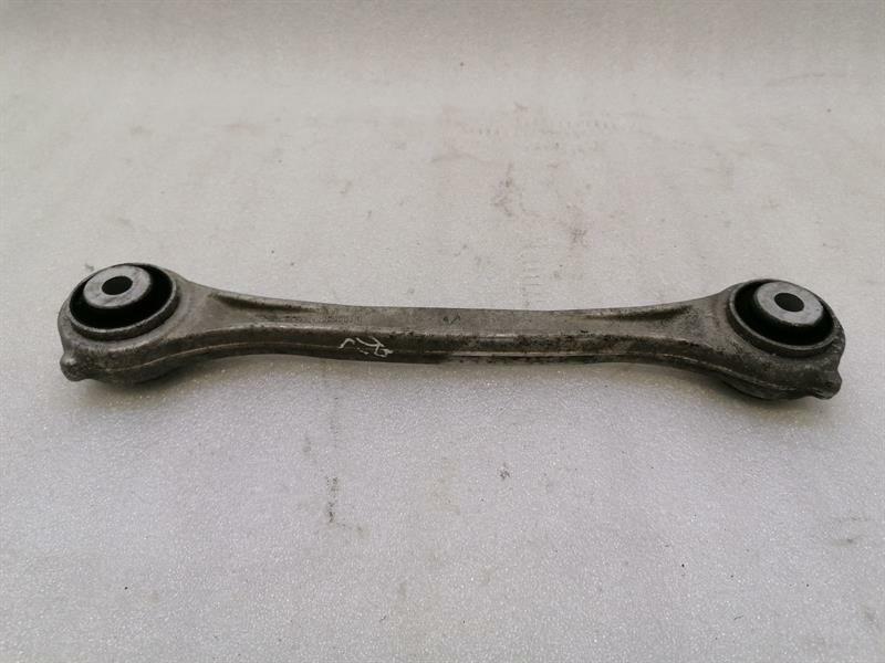 Porsche 911 (991) Porsche 911 991 Left Rear Wishbone 99133116103 Rear Left Wishbone Body type: Convertible
Fuel: Petrol