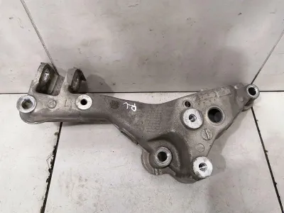 Porsche 911 991 apakšrāmis aizmugurējais kreisais 99133115111 kreisās ass rāmis aizmugurējā ass