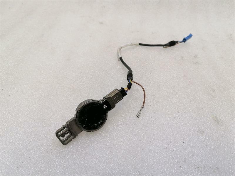 Porsche 911 (991) Porsche 911 991 718 981 Rain Sensor 99161510801 Rain Sensor Body type: Convertible
Fuel: Petrol