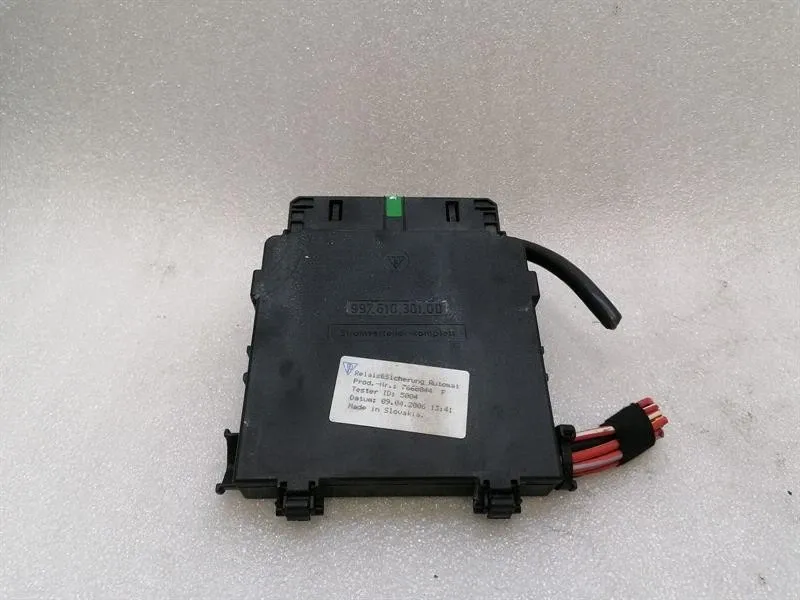 Porsche 911 997 Fuse Box 99761030100 Fuse Box