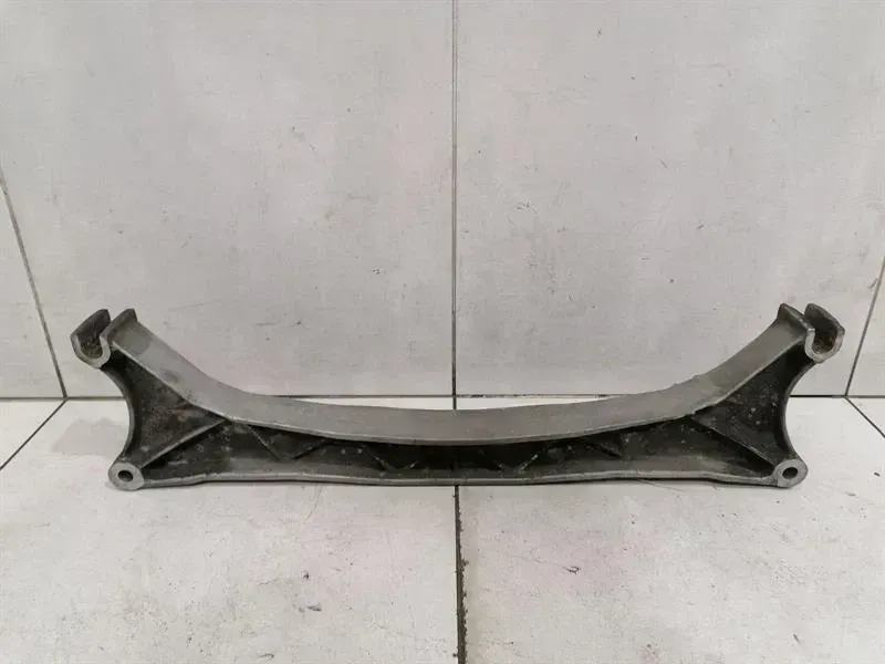 Porsche 911 (997) Porsche 911 997 subframe rear 99733126102 middle axle frame rear axle Body type: Convertible
Fuel: Petrol
