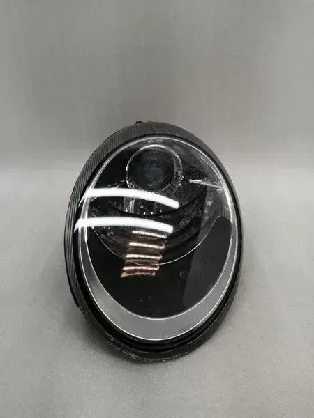 Porsche 911 (996) Porsche 911 997 Left Head Light99763115707 Headlights Left Body type: Coupe
Fuel: Petrol