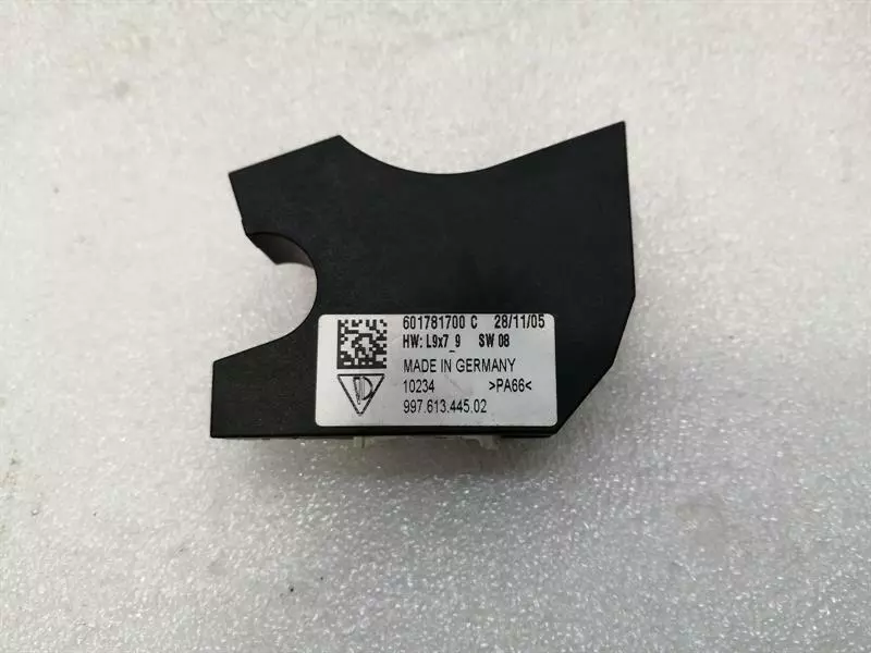 Porsche 911 (996) Porsche 911 997 Steering Wheel Electronic Module 99761344502 Steering Wheel Module Body type: Coupe
Fuel: Petrol