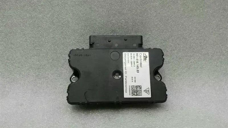 Porsche 911 (991) Porsche 911 991 Park Brake Module 99161814503 Parking Brake Control Unit PBM Body type: Coupe
Fuel: Petrol