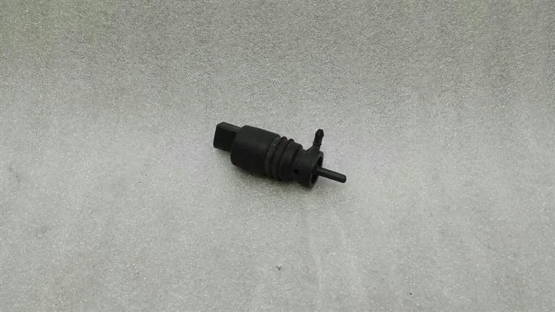 Porsche 911 991 washer fluid pump 3020175 washer water pump