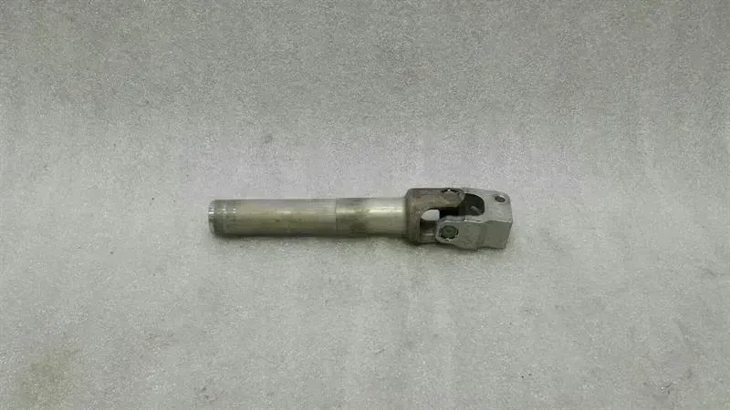 Porsche 911 (991) Porsche 911 991 Steering Gasket Tie Rod Shaft Body type: Coupe
Fuel: Petrol