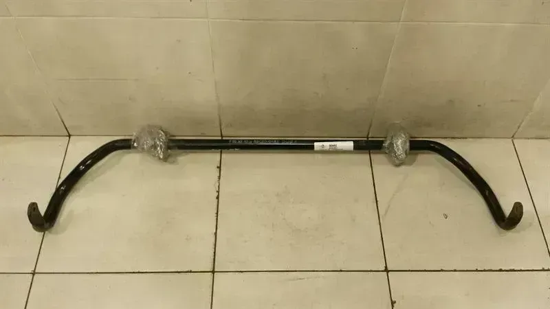 Porsche 911 (991) Porsche 911 991 Anti Roll Bar Front 99134370514 Front Anti Roll Bar Body type: Coupe
Fuel: Petrol