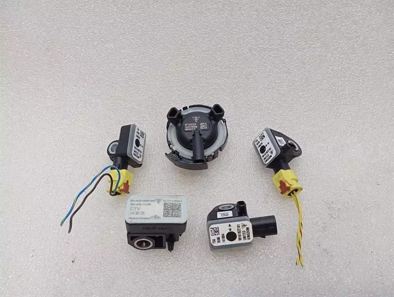 Porsche 911 (991) Porsche 911 991 sensor set 99160611100 sensor set Body type: Convertible
Fuel: Petrol