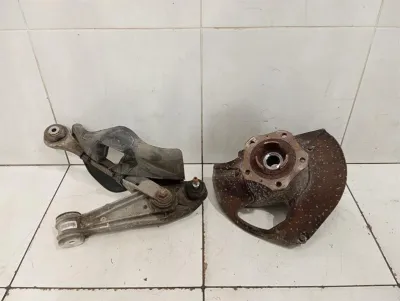 Porsche 911 991 labā priekšējā rumba 99134115805 Riteņa gultņa korpuss Priekšējais labais 4S AWD