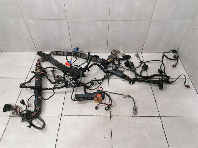 Porsche 911 (991) Porsche 911 997 Rear End Body Wiring Loom MK2 BOSE/PDK/CONVERTIBLE/SPORT EXHAUST/PASM Body type: Convertible
Fuel: Petrol