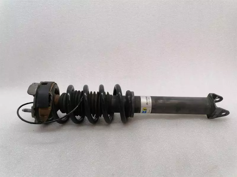 Porsche 911 (991) Porsche 911 997 Shock Absorber Rear 99733305330 Shock Absorber Rear PASM GTS C4 Body type: Convertible
Fuel: Petrol
