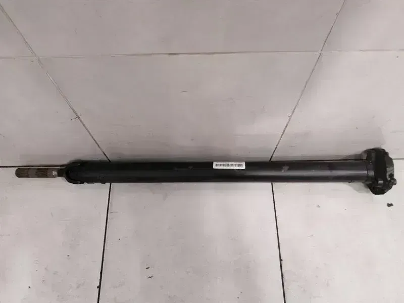 Porsche 911 (991) Porsche 911 997 front prophesent 9G142102001 front gimbal shaft 4S GTS Body type: Convertible
Fuel: Petrol