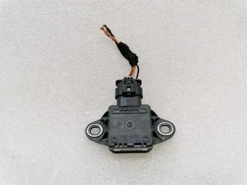 Porsche 911 (991) Porsche 911 991 Acceleration Sensor 99160614502 Wire Rate Sensor Body type: Coupe
Fuel: Petrol