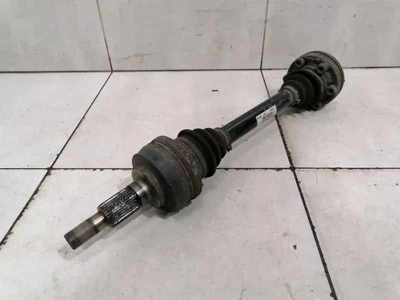 Porsche 911 (991) Porsche 911 991 Drive Shaft Rear Right 99133202450 Rear Right Drive Shaft Body type: Coupe
Fuel: Petrol