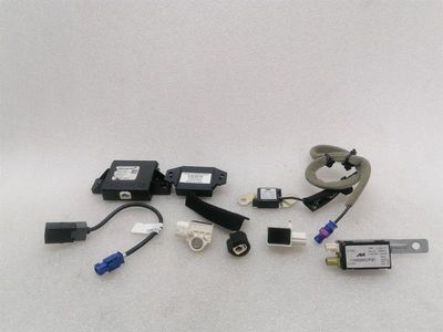 McLaren 570S Spider Aerial / Antenna SET 11M1077CP Antenna SET